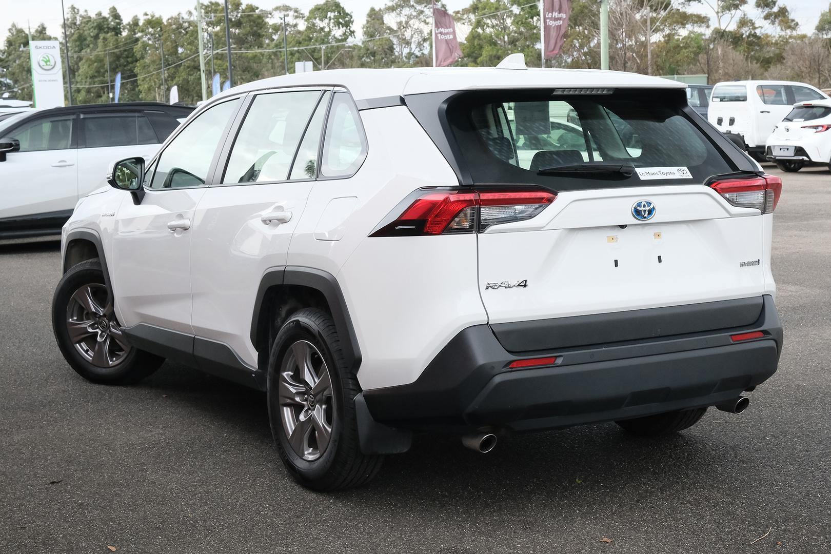 2024 Toyota RAV4 GX AWD in White
