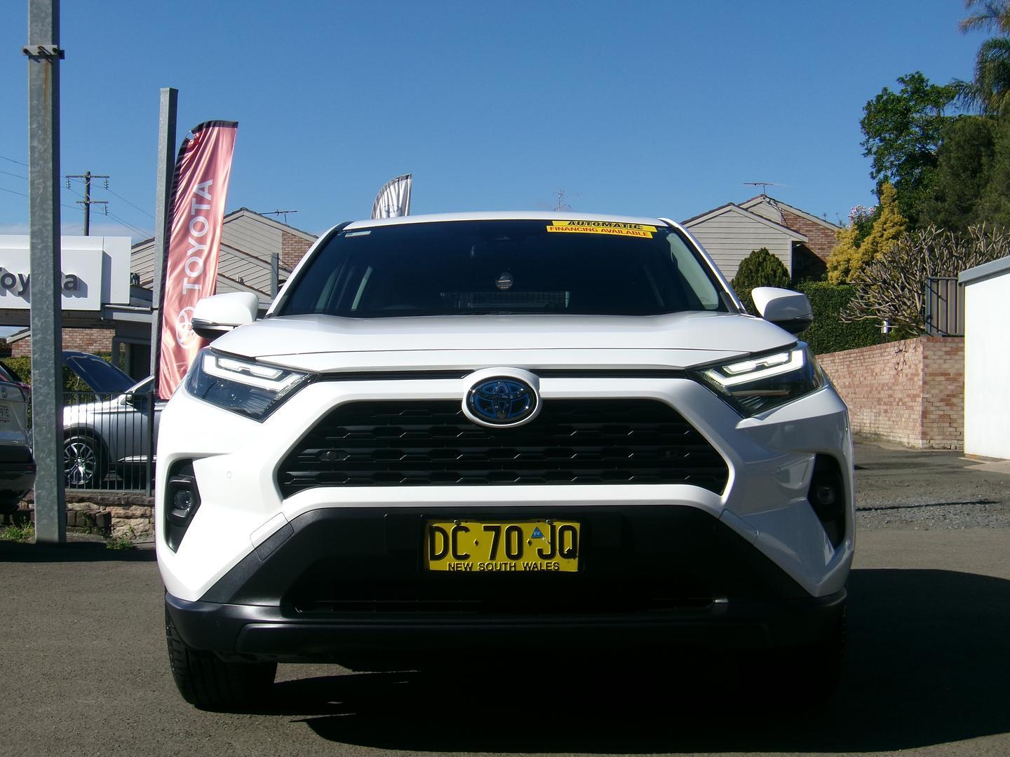 2022 Toyota RAV4 GX AWD in White