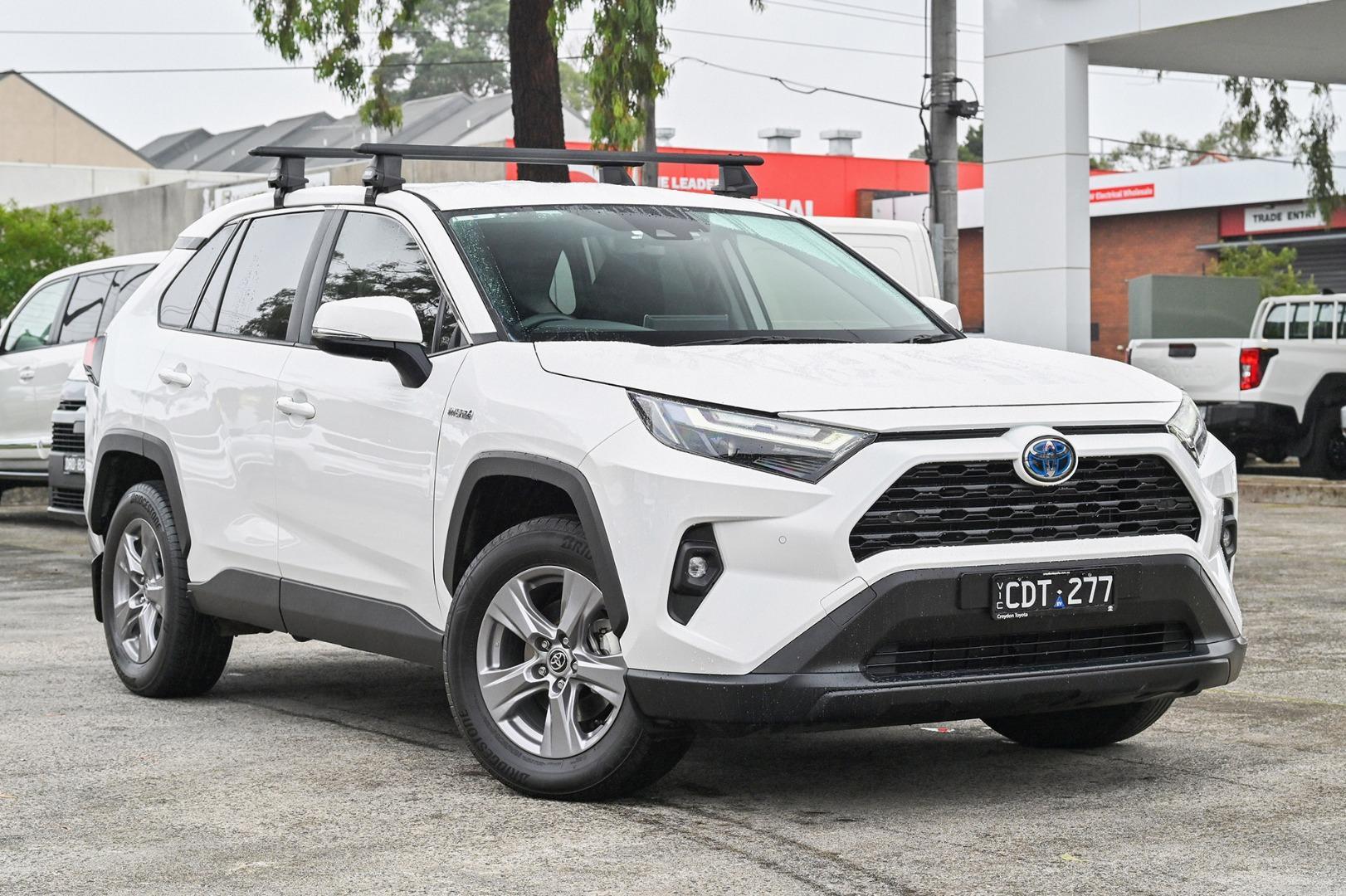 2022 Toyota RAV4 GX AWD in White