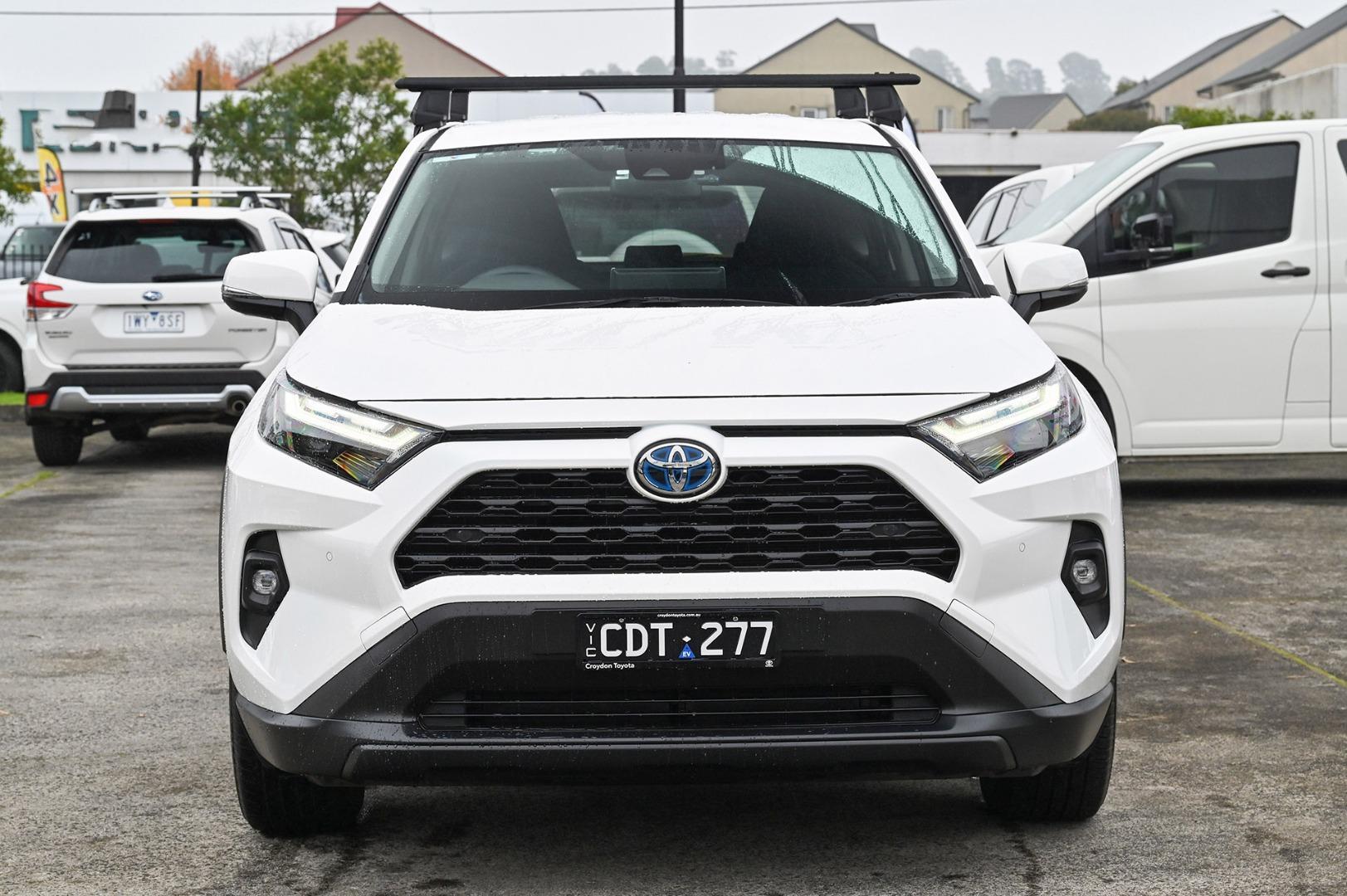 2022 Toyota RAV4 GX AWD in White