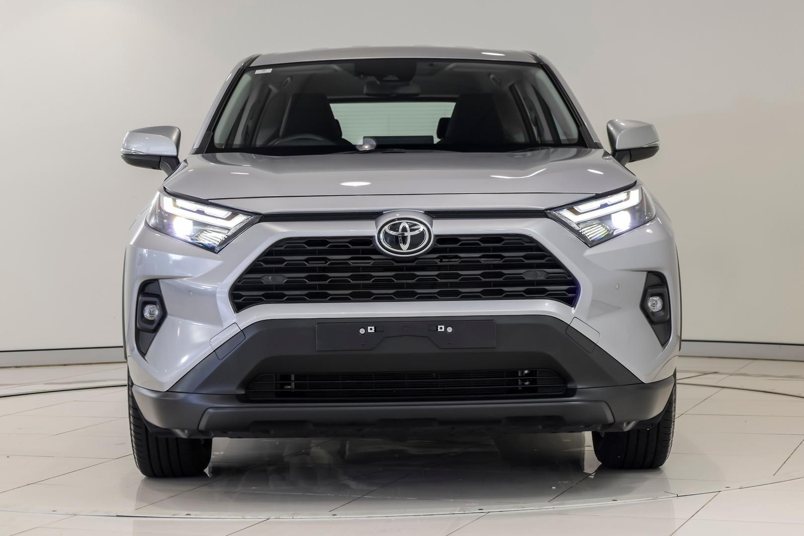 2024 Toyota RAV4 GX AWD in Silver