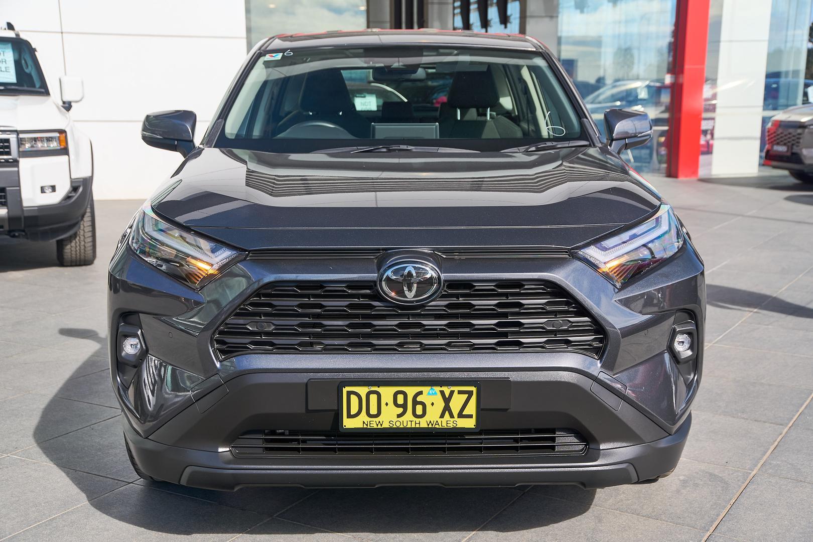 2025 Toyota RAV4 GX AWD in Silver