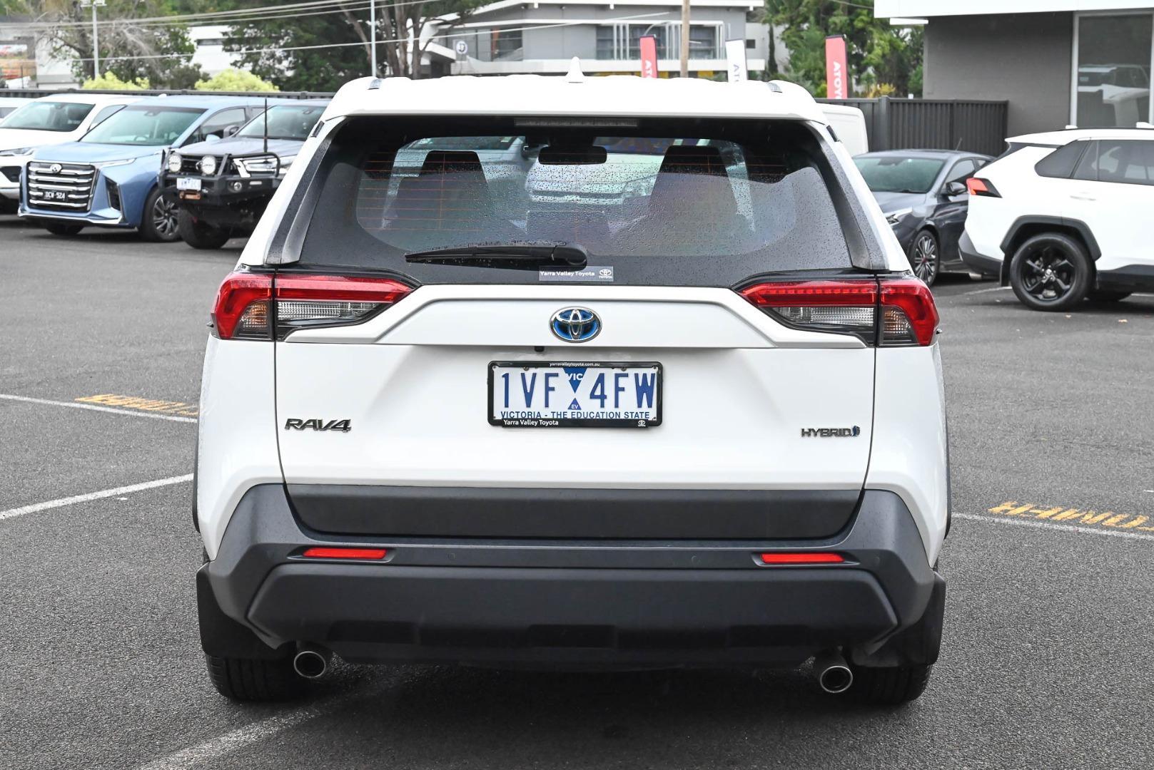 2021 Toyota RAV4 GX AWD in White