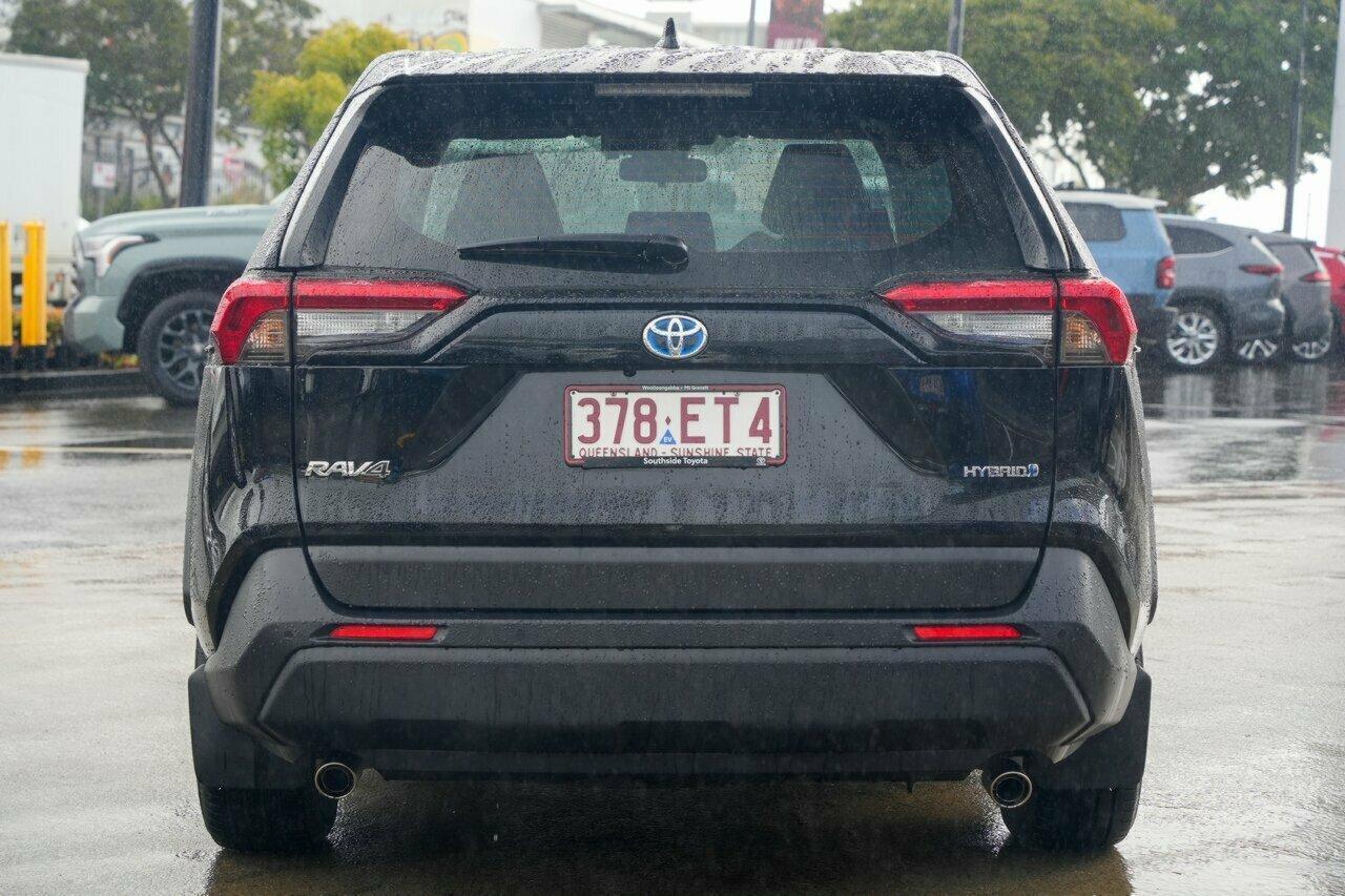 2022 Toyota RAV4 GX AWD in Black