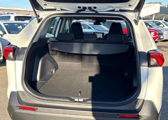 2025 Toyota RAV4 GX AWD in White