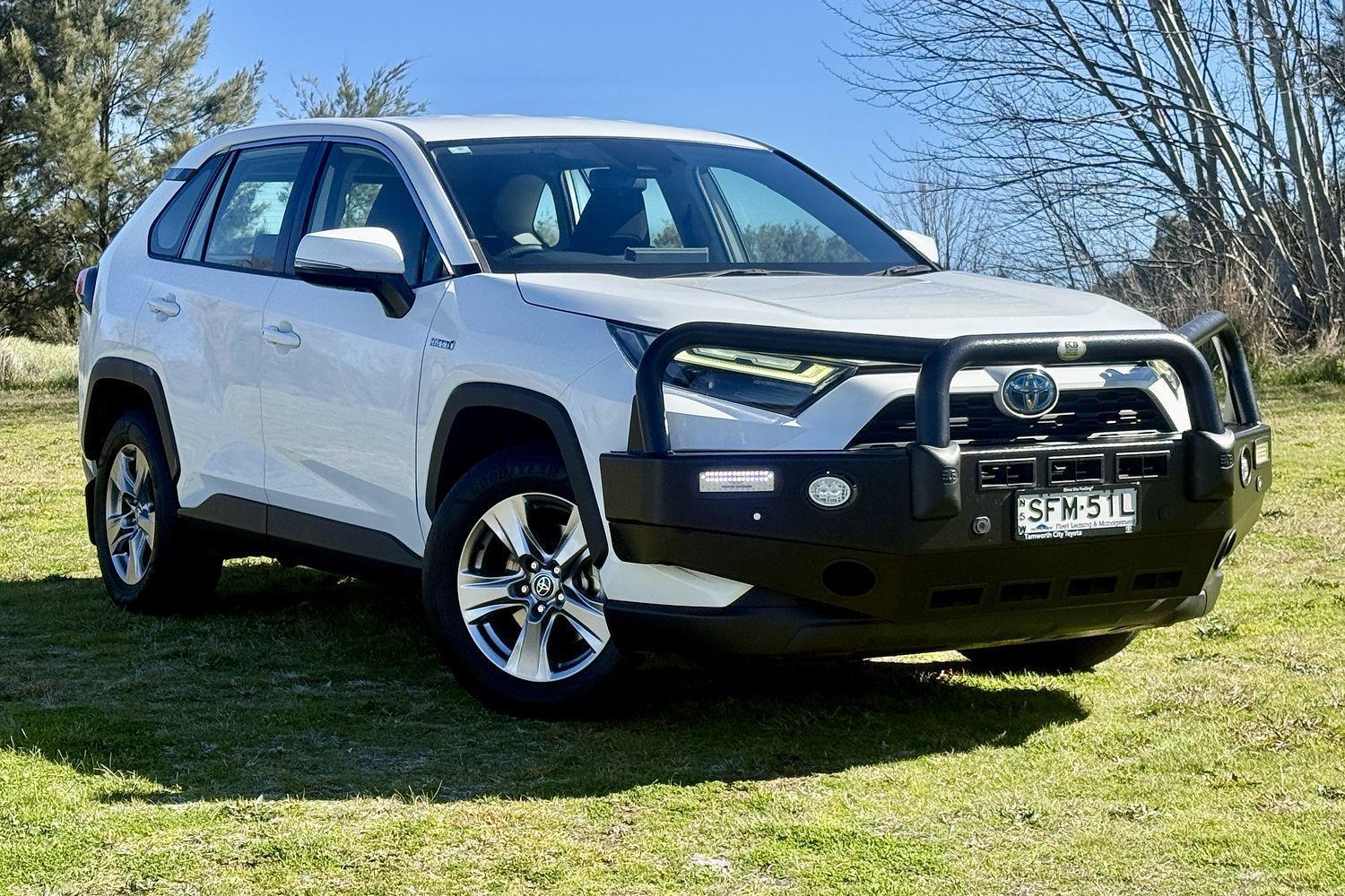 2022 Toyota RAV4 GX AWD in White
