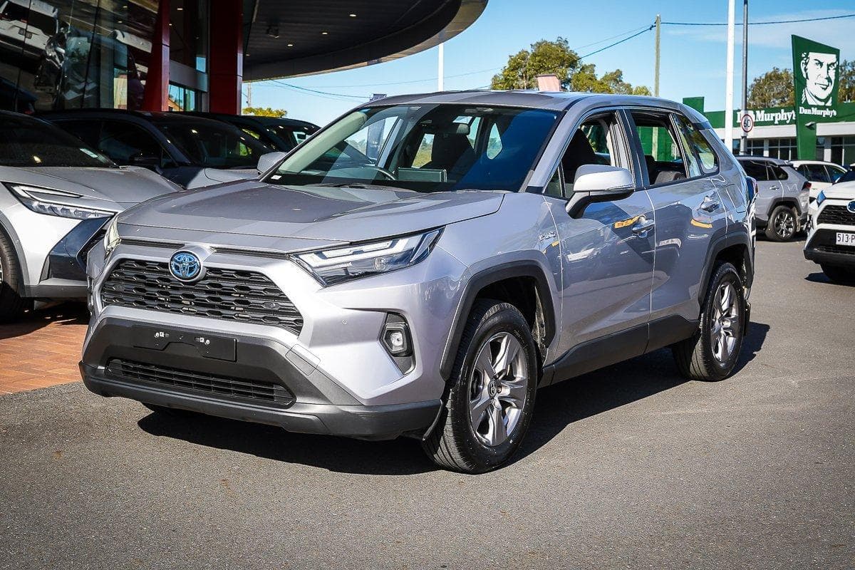 2024 Toyota RAV4 GX AWD in Silver