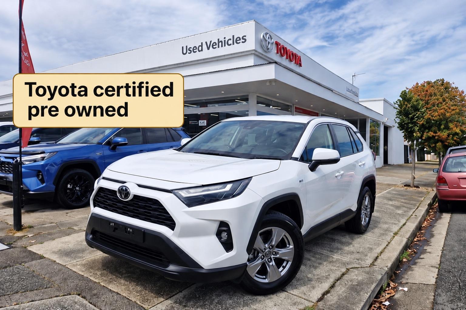 2025 Toyota RAV4 GX AWD in White