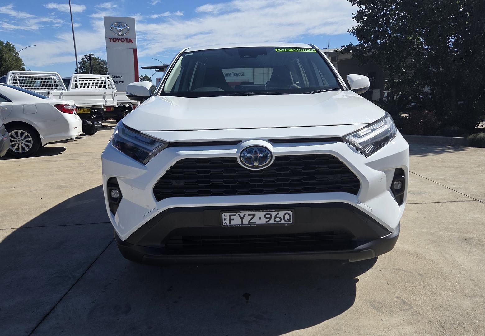 2022 Toyota RAV4 GX AWD in White