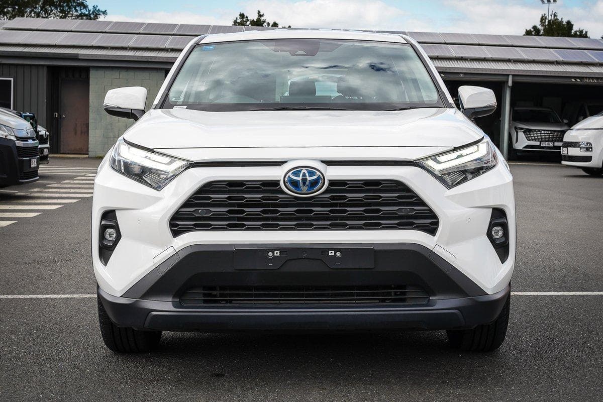 2024 Toyota RAV4 GX in White
