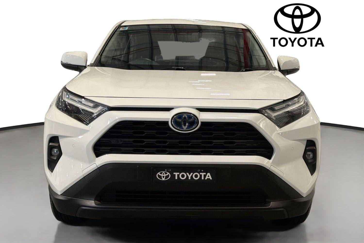 2022 Toyota RAV4 GX AWD in White