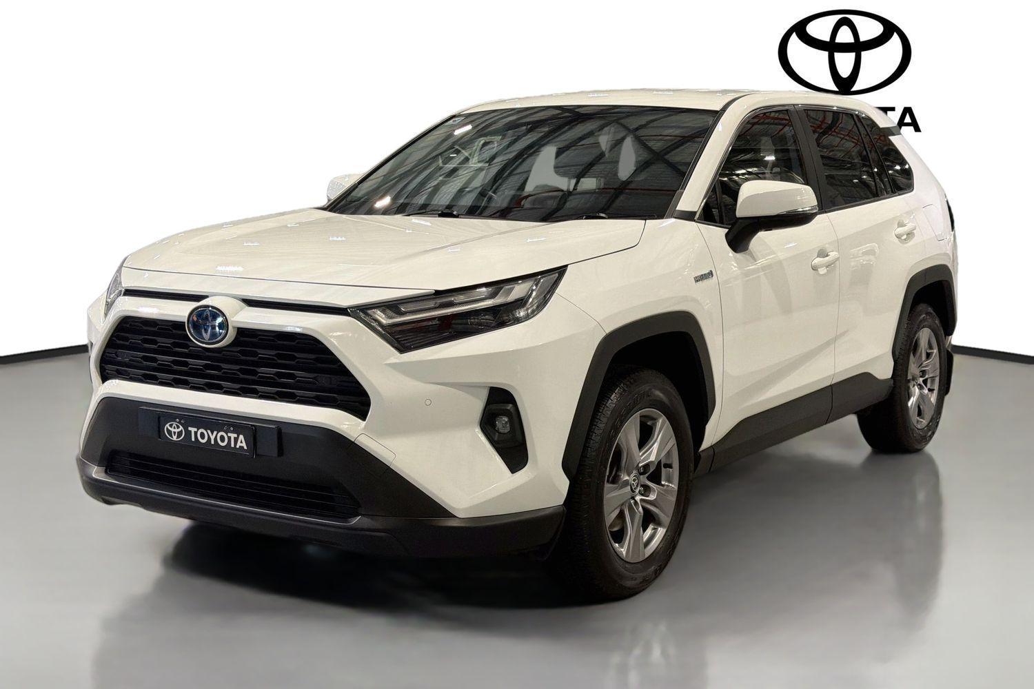 2022 Toyota RAV4 GX AWD in White