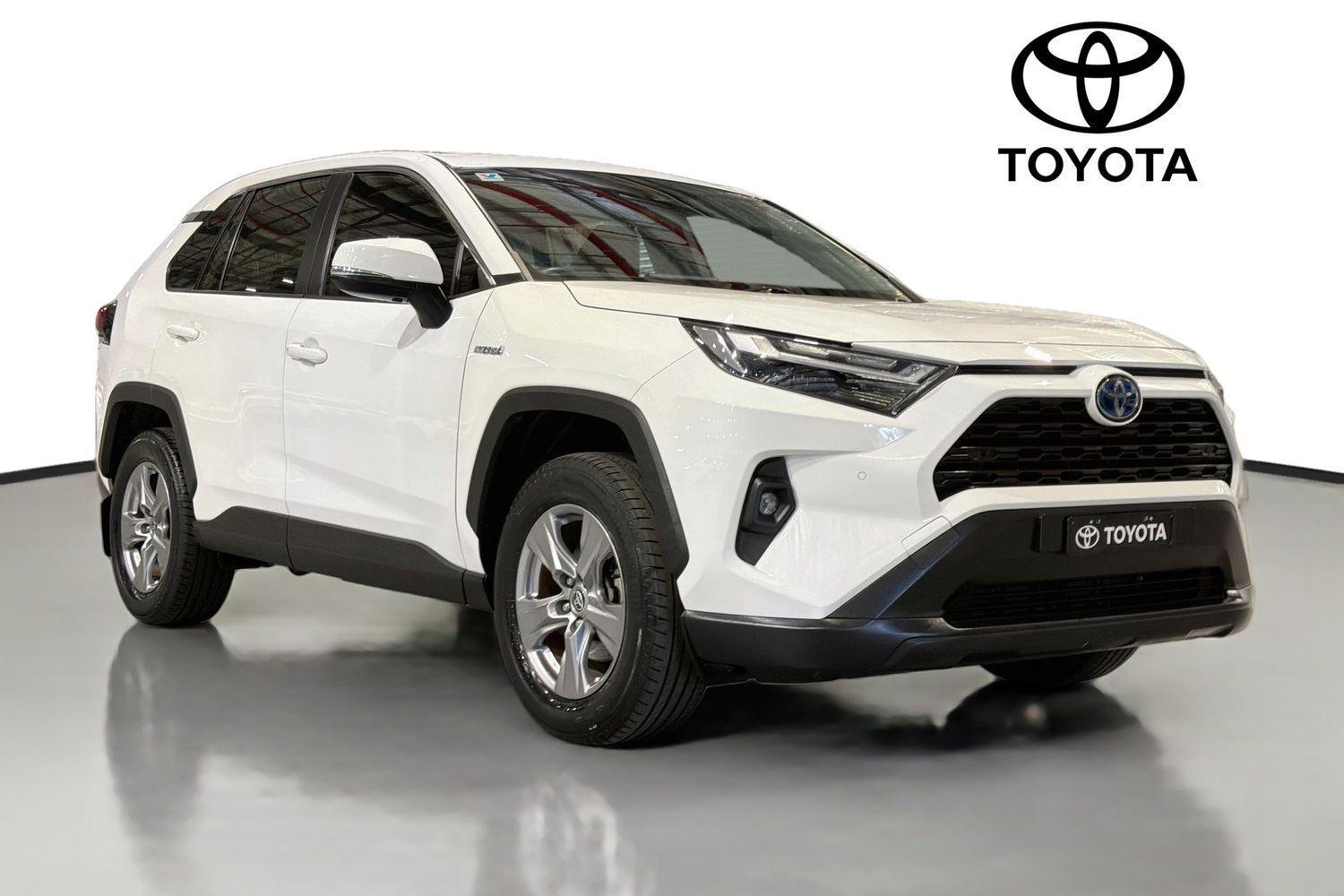 2022 Toyota RAV4 GX AWD in White
