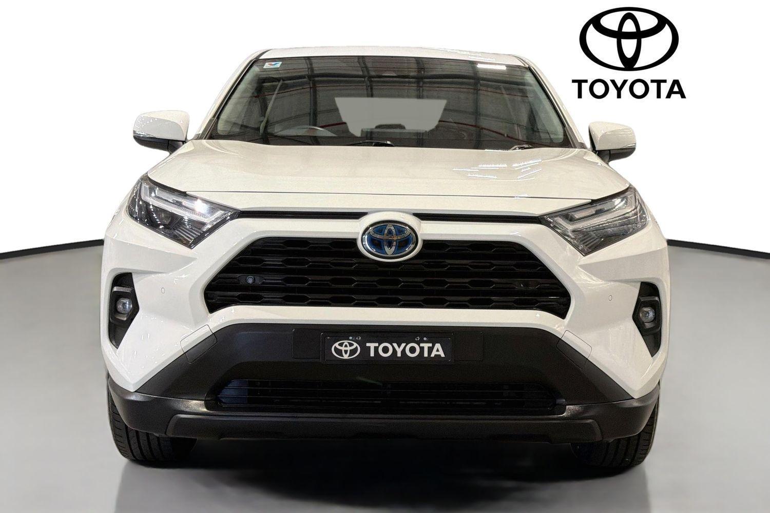 2022 Toyota RAV4 GX AWD in White