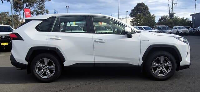 2023 Toyota RAV4 GX in White
