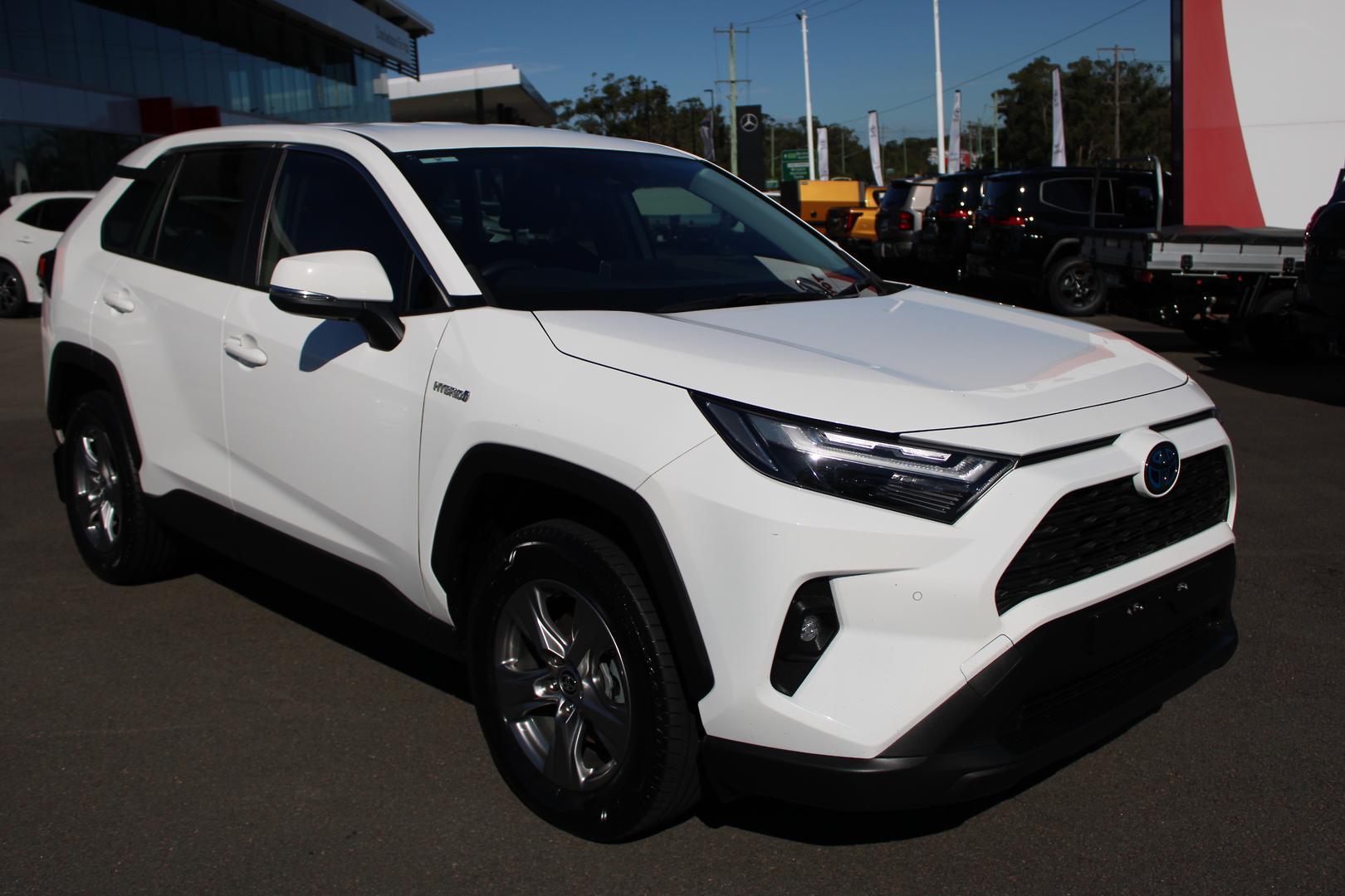 2024 Toyota RAV4 GX in White
