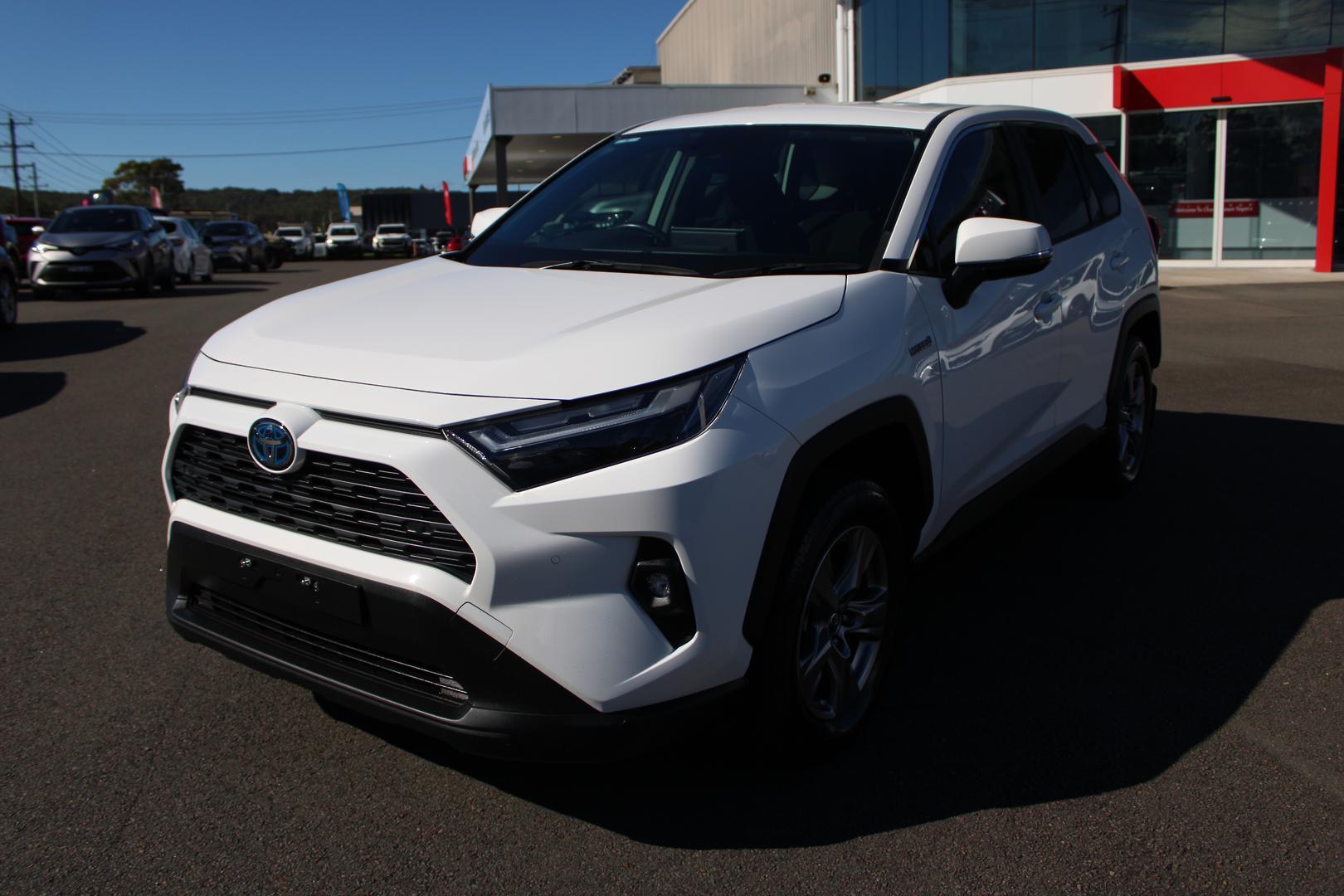 2024 Toyota RAV4 GX in White