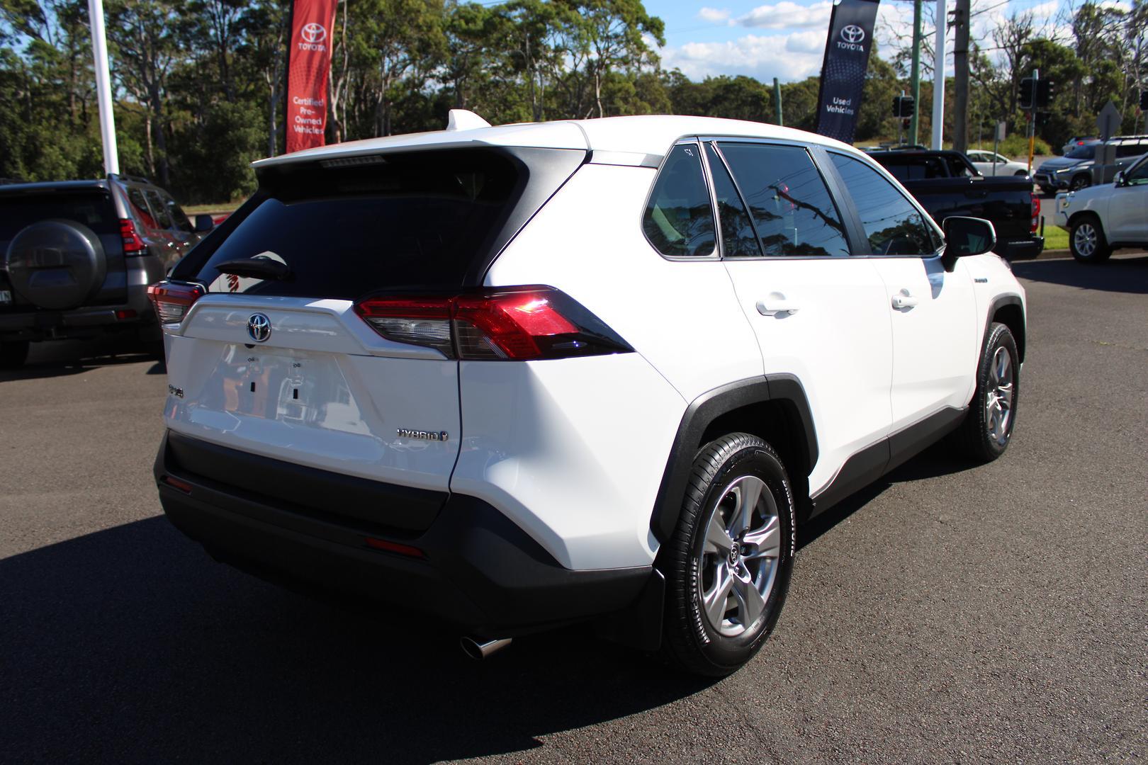 2024 Toyota RAV4 GX in White