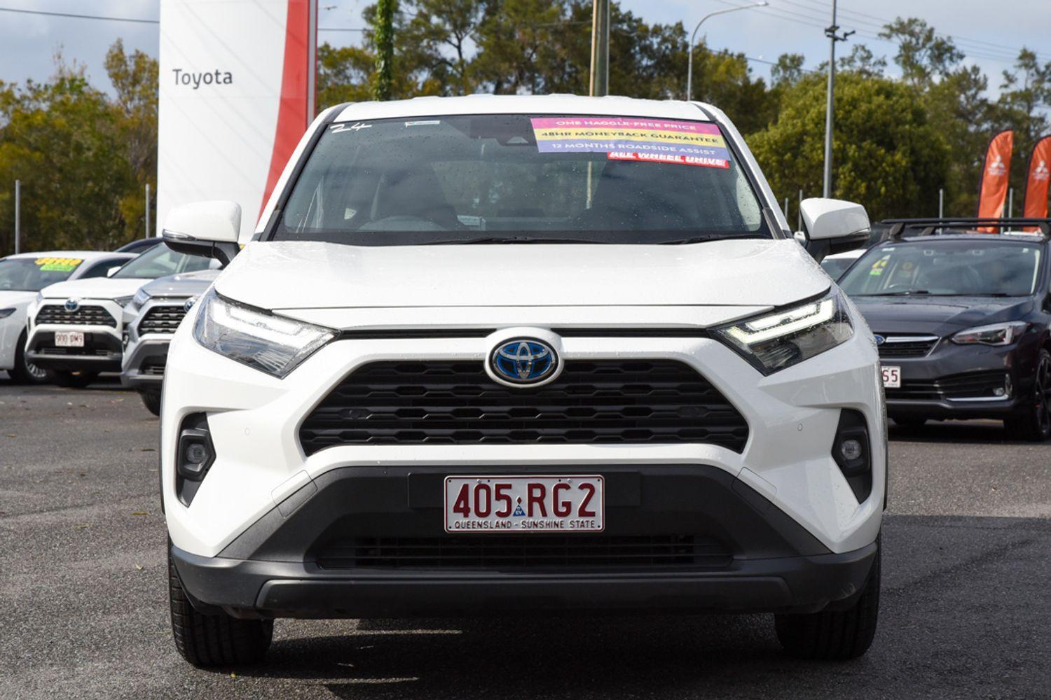 2024 Toyota RAV4 GX AWD in White