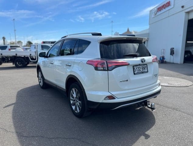 2016 Toyota RAV4 Cruiser-AWD in White