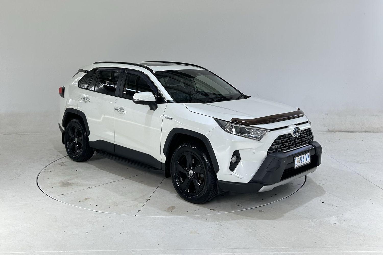 2020 Toyota RAV4 Cruiser-AWD in White