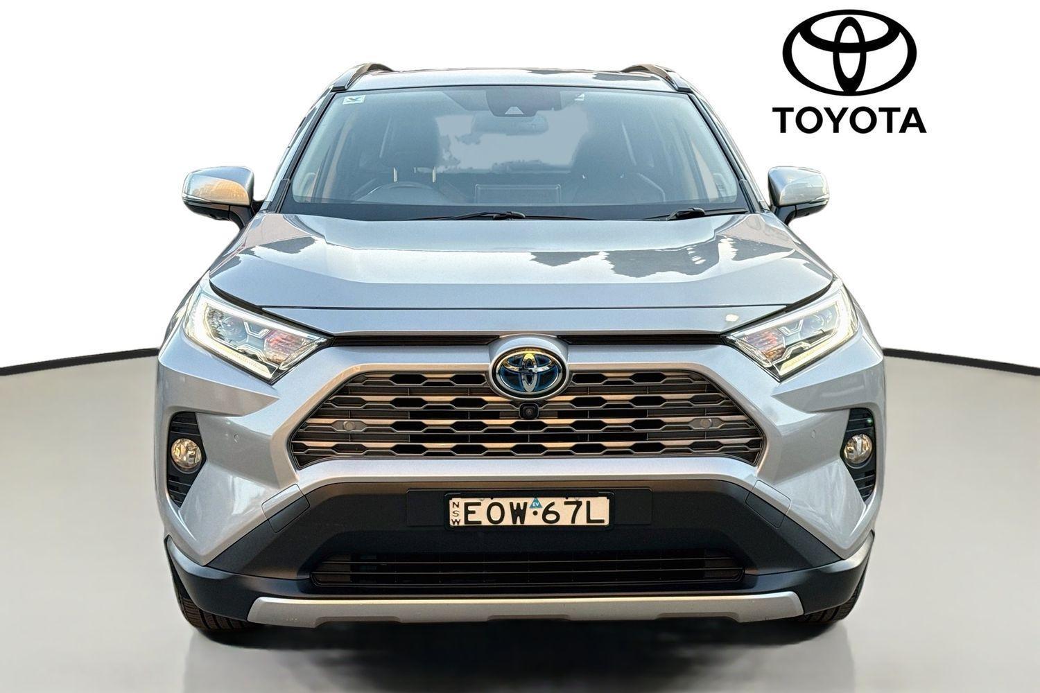 2021 Toyota RAV4 Cruiser-AWD in Silver