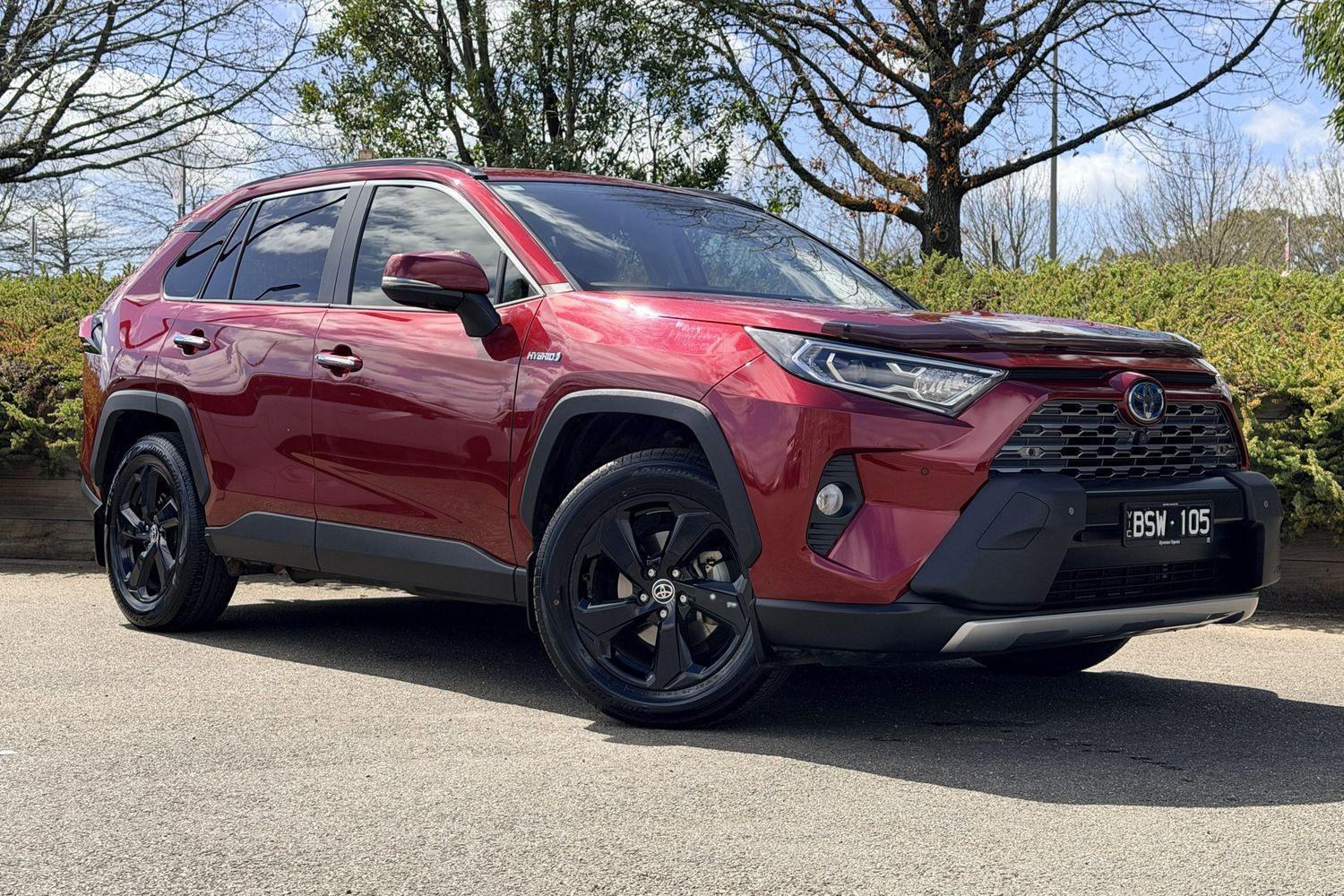 2021 Toyota RAV4 Cruiser-AWD in Red