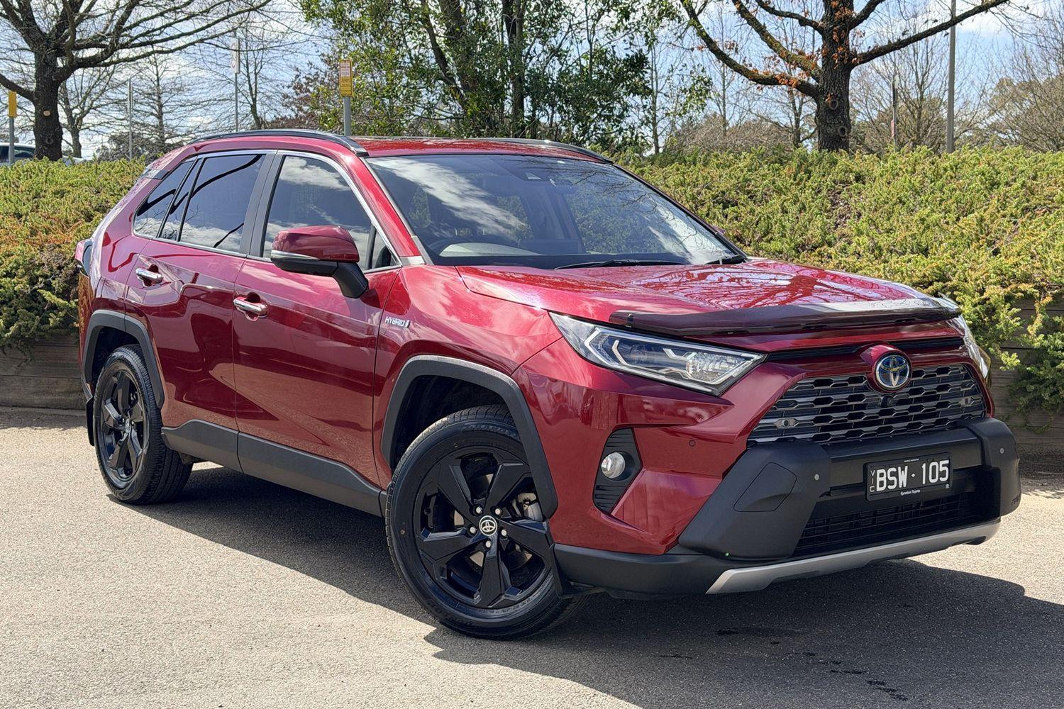 2021 Toyota RAV4 Cruiser-AWD in Red