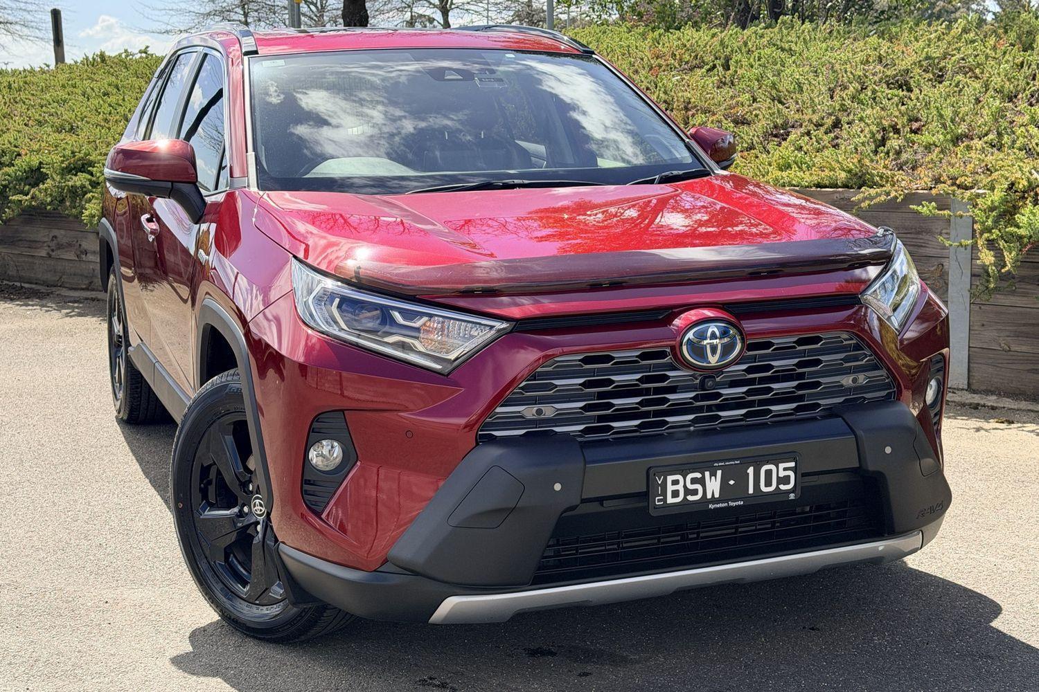 2021 Toyota RAV4 Cruiser-AWD in Red