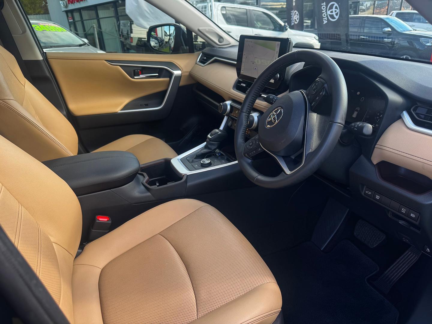 2023 Toyota RAV4 Cruiser-AWD in Black
