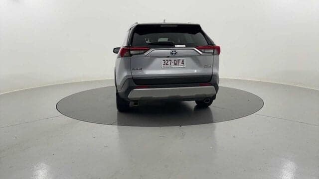 2023 Toyota RAV4 Cruiser-AWD in Silver