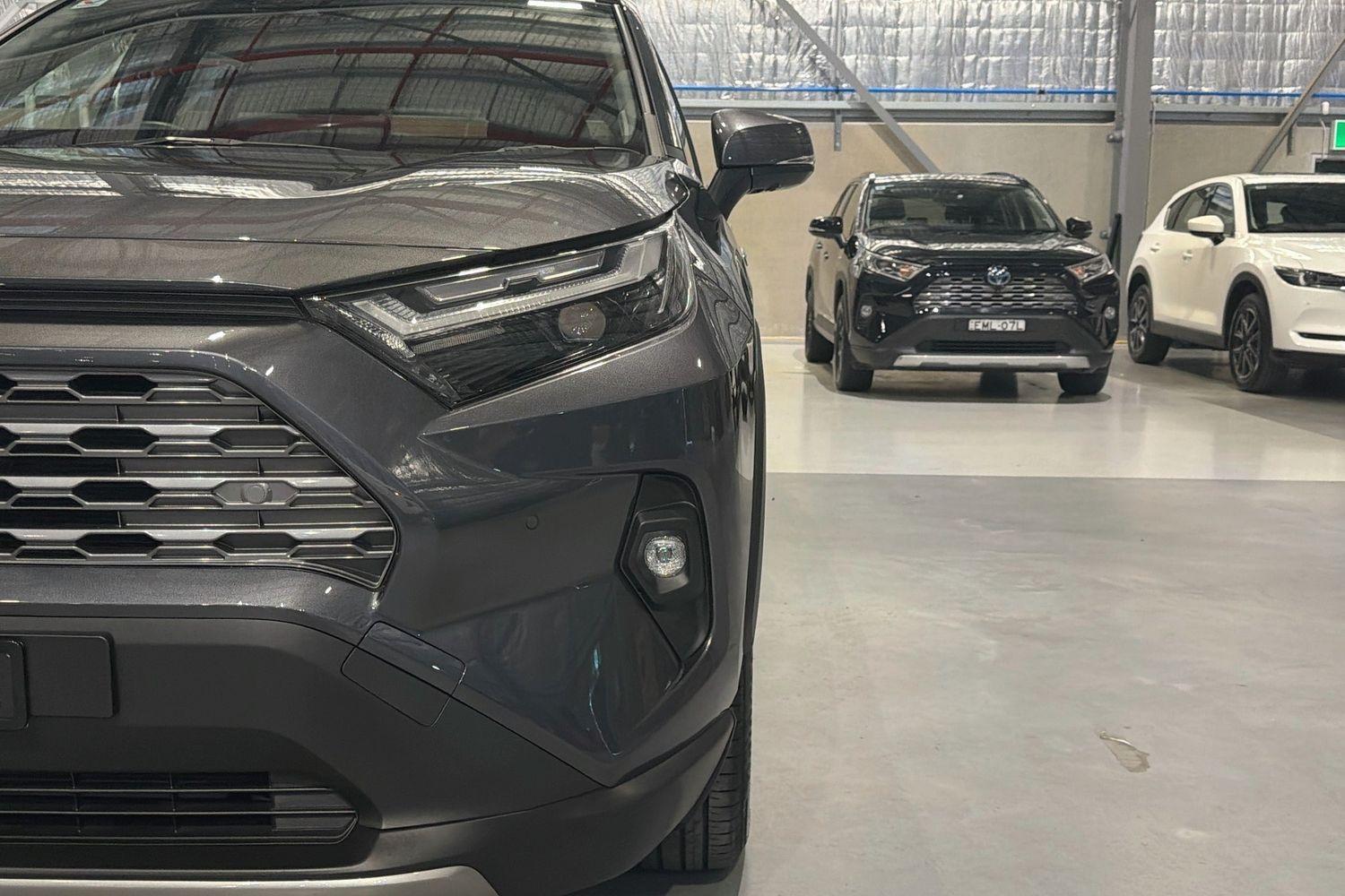 2024 Toyota RAV4 Cruiser-AWD in Silver