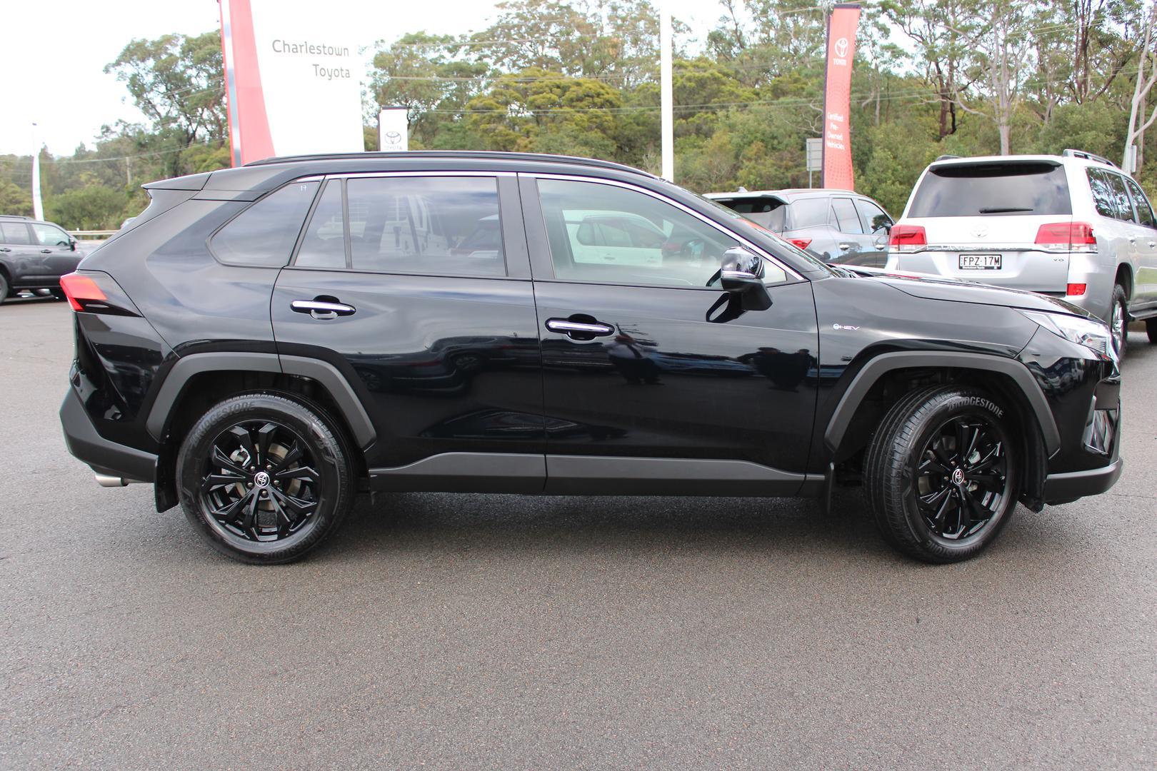 2025 Toyota RAV4 Cruiser-AWD in Black