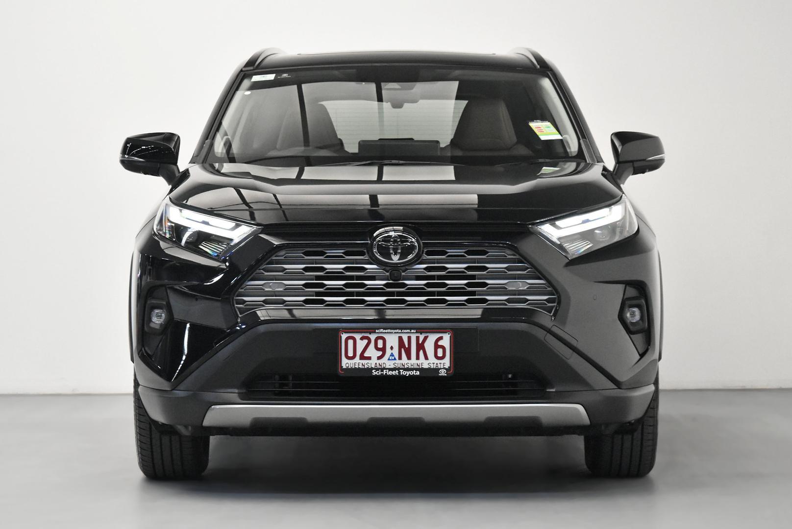 2025 Toyota RAV4 Cruiser-AWD in Black