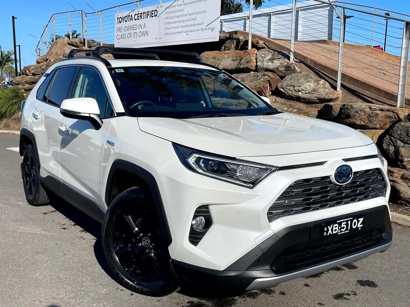 2021 Toyota RAV4 Cruiser-AWD in White