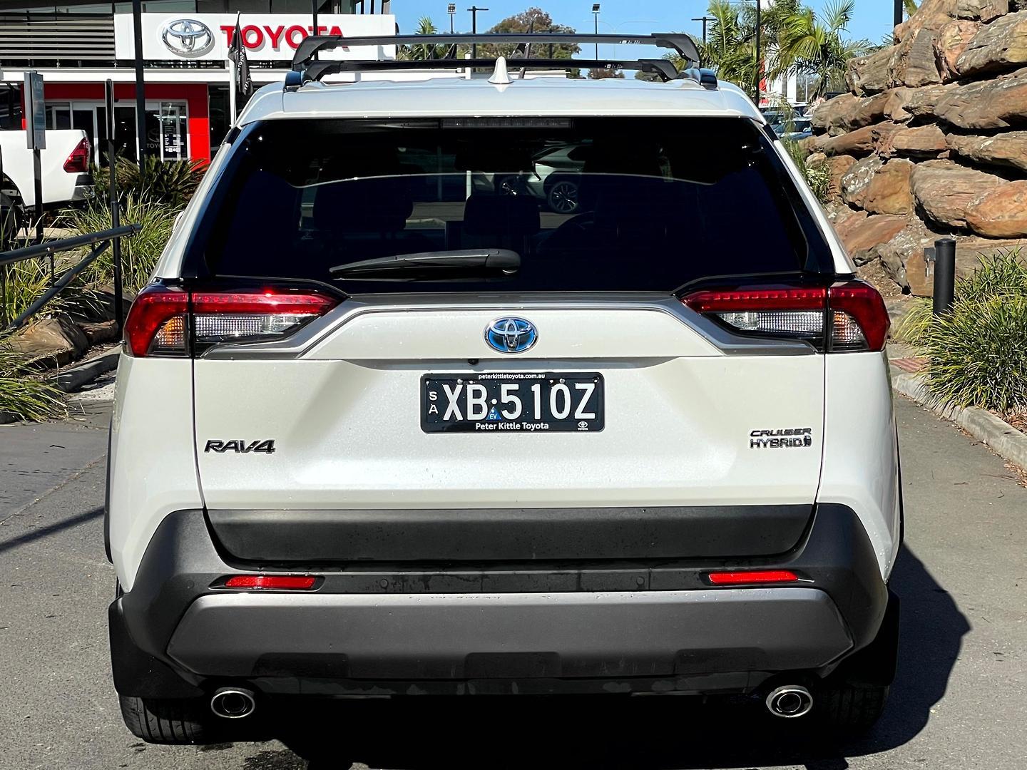 2021 Toyota RAV4 Cruiser-AWD in White