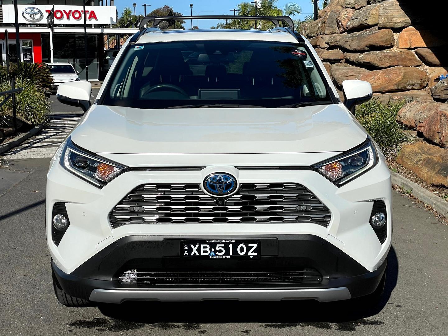 2021 Toyota RAV4 Cruiser-AWD in White