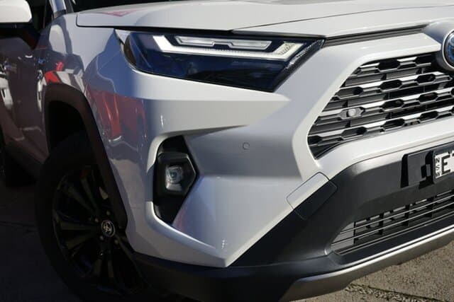 2022 Toyota RAV4 Cruiser-AWD in White