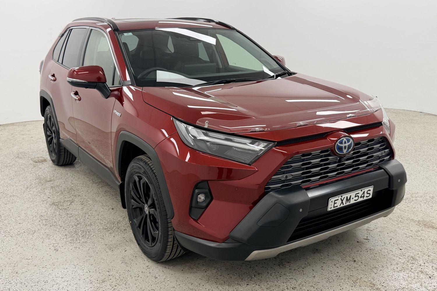 2023 Toyota RAV4 Cruiser-AWD in Red