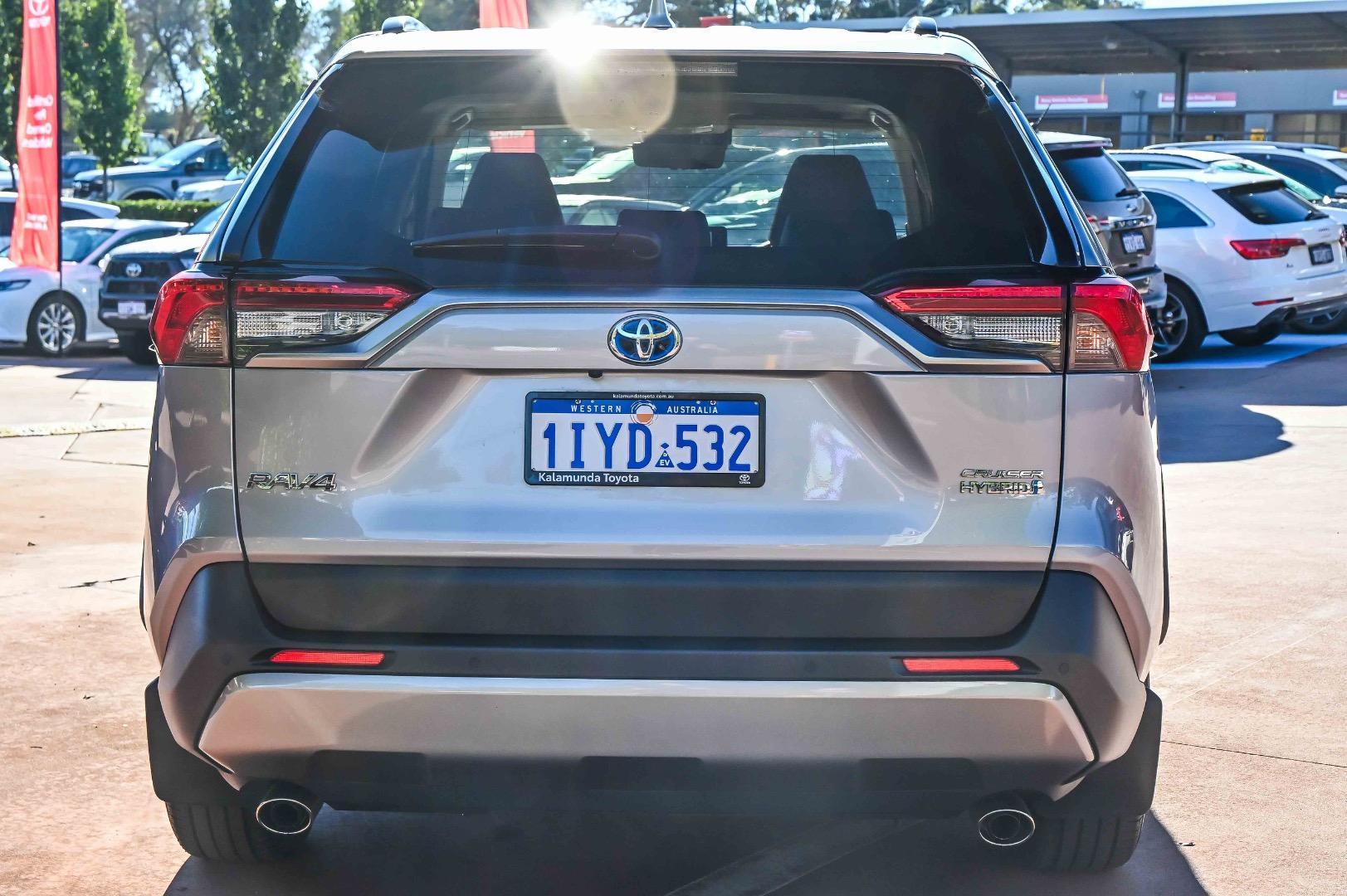 2024 Toyota RAV4 Cruiser AWD in Silver