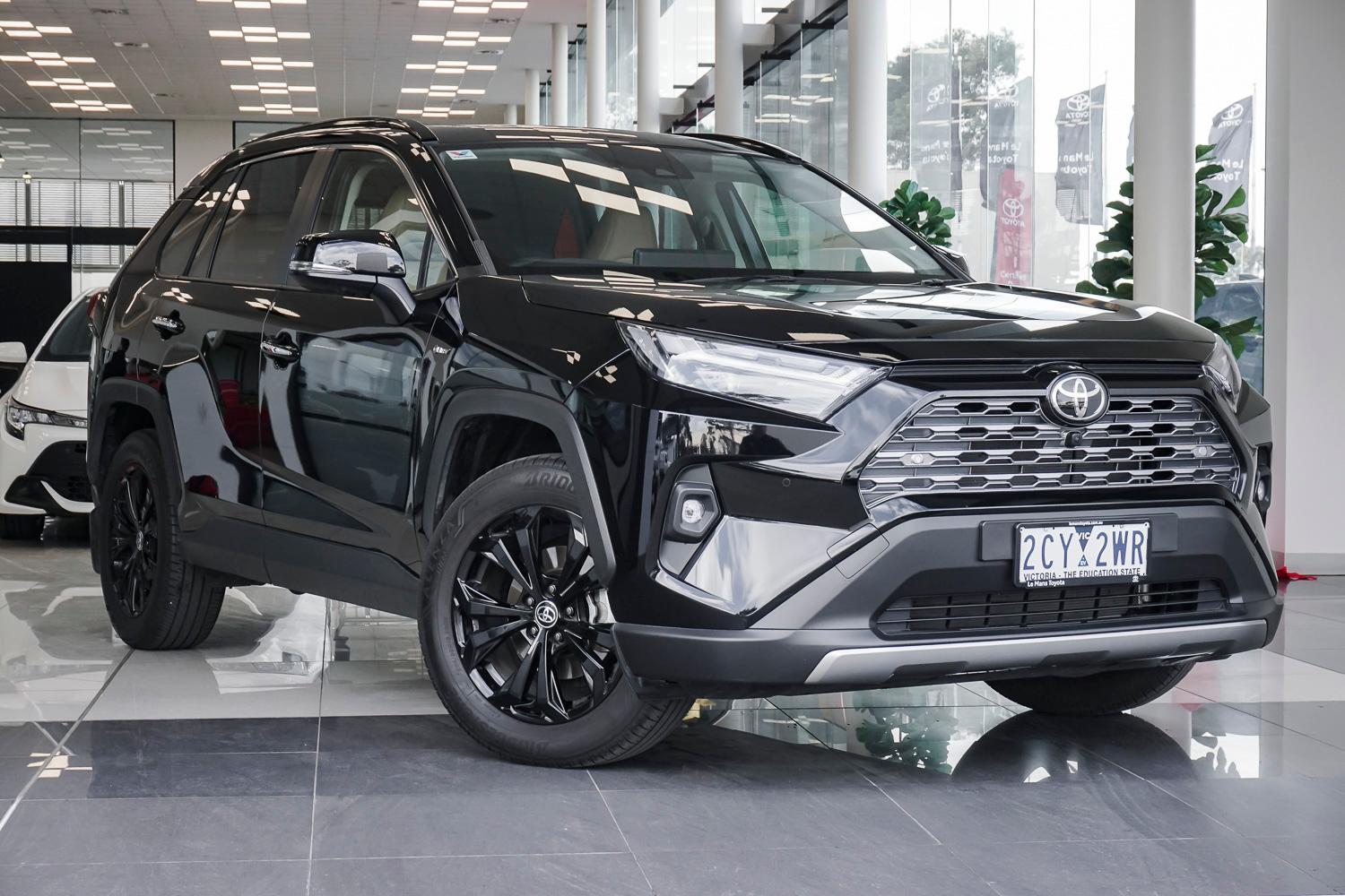 2025 Toyota RAV4 Cruiser-AWD in Black