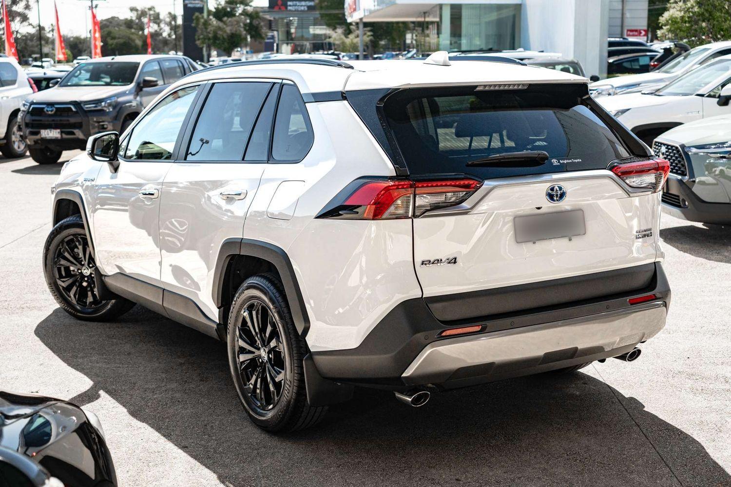 2024 Toyota RAV4 Cruiser-AWD in White