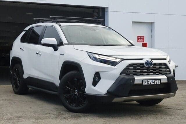2023 Toyota RAV4 Cruiser-AWD in White