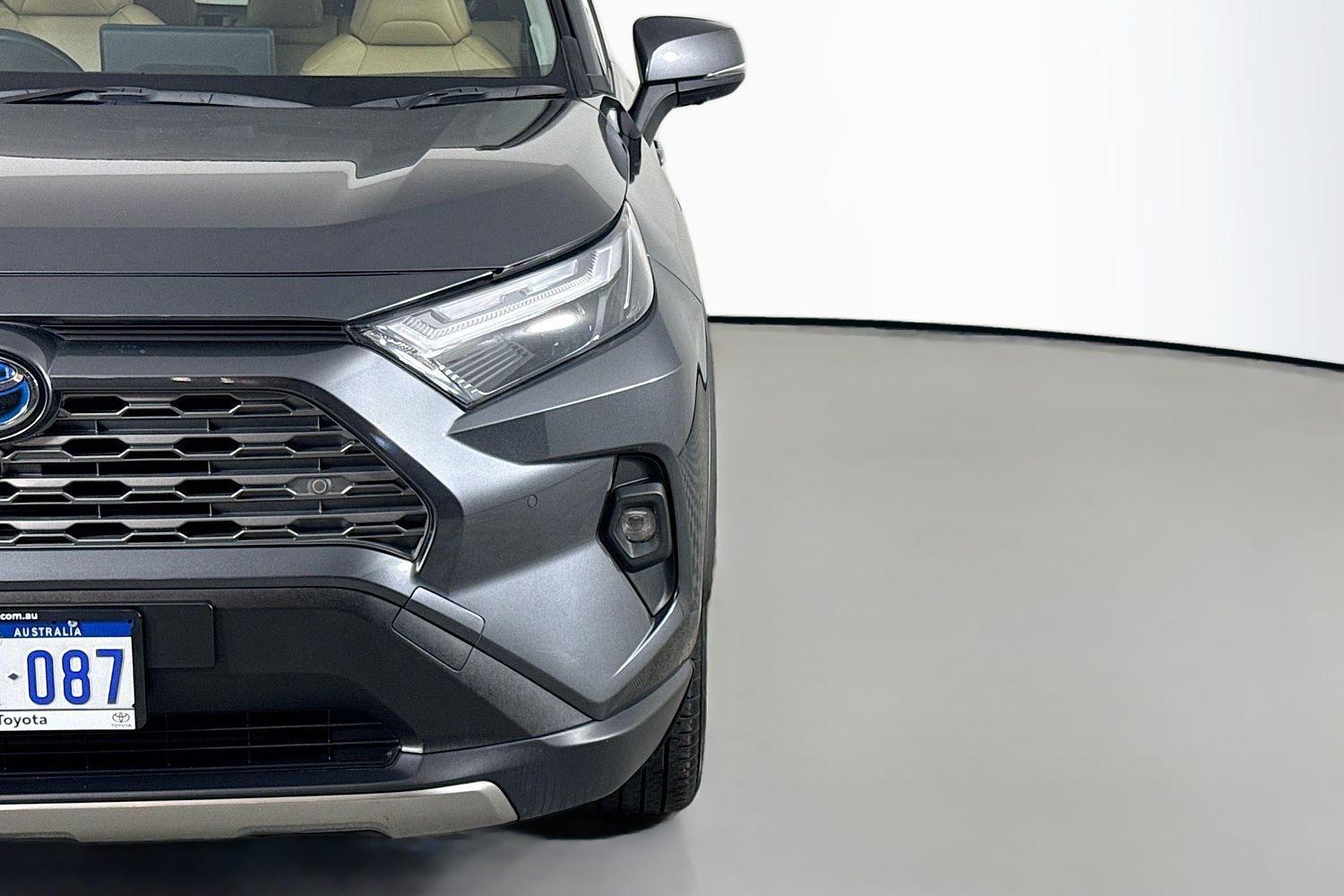 2023 Toyota RAV4 Cruiser in Grey