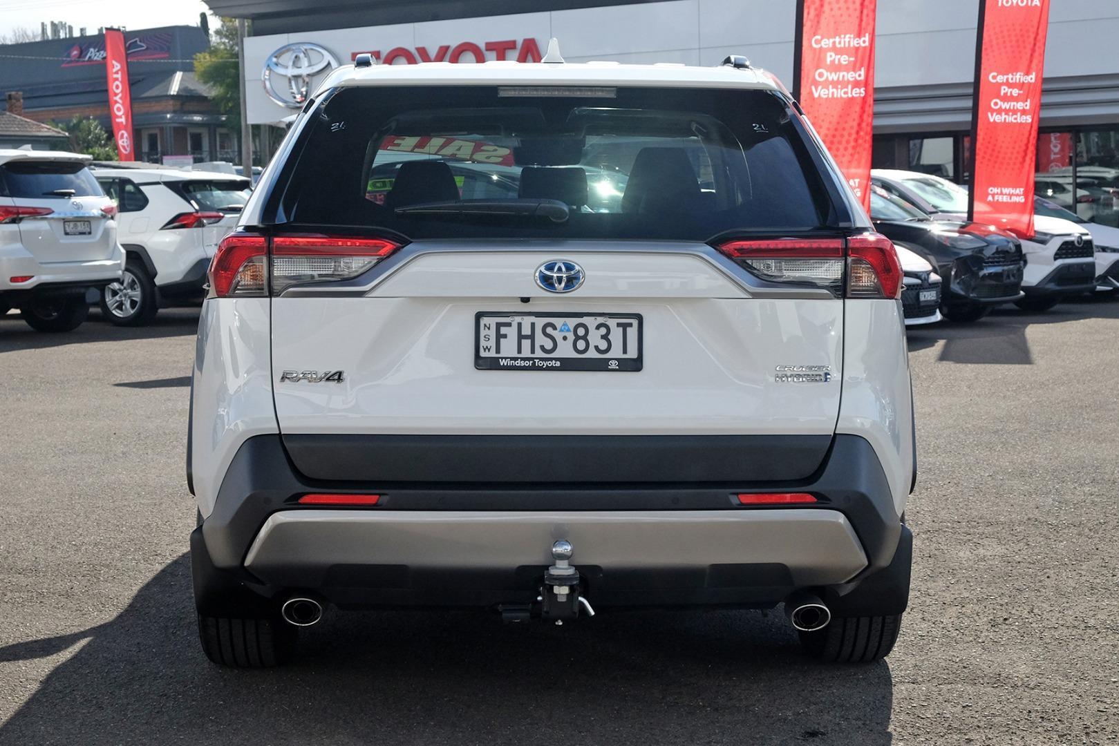 2024 Toyota RAV4 Cruiser-AWD in White