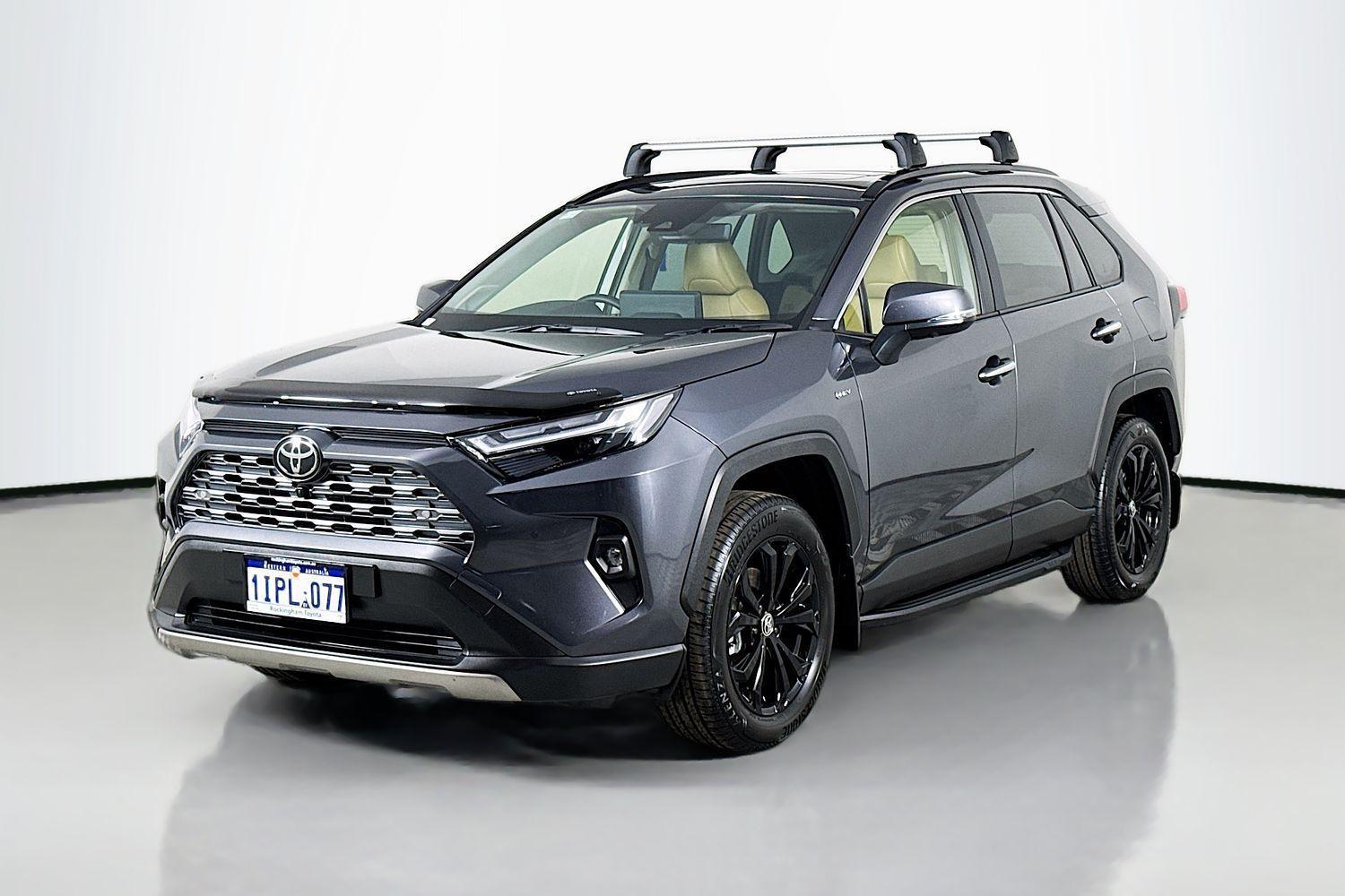 2025 Toyota RAV4 Cruiser AWD in Grey
