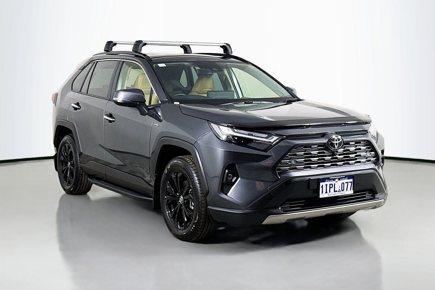 2025 Toyota RAV4 Cruiser AWD in Grey