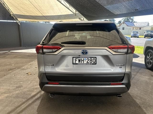 2020 Toyota RAV4 Cruiser-AWD in Silver