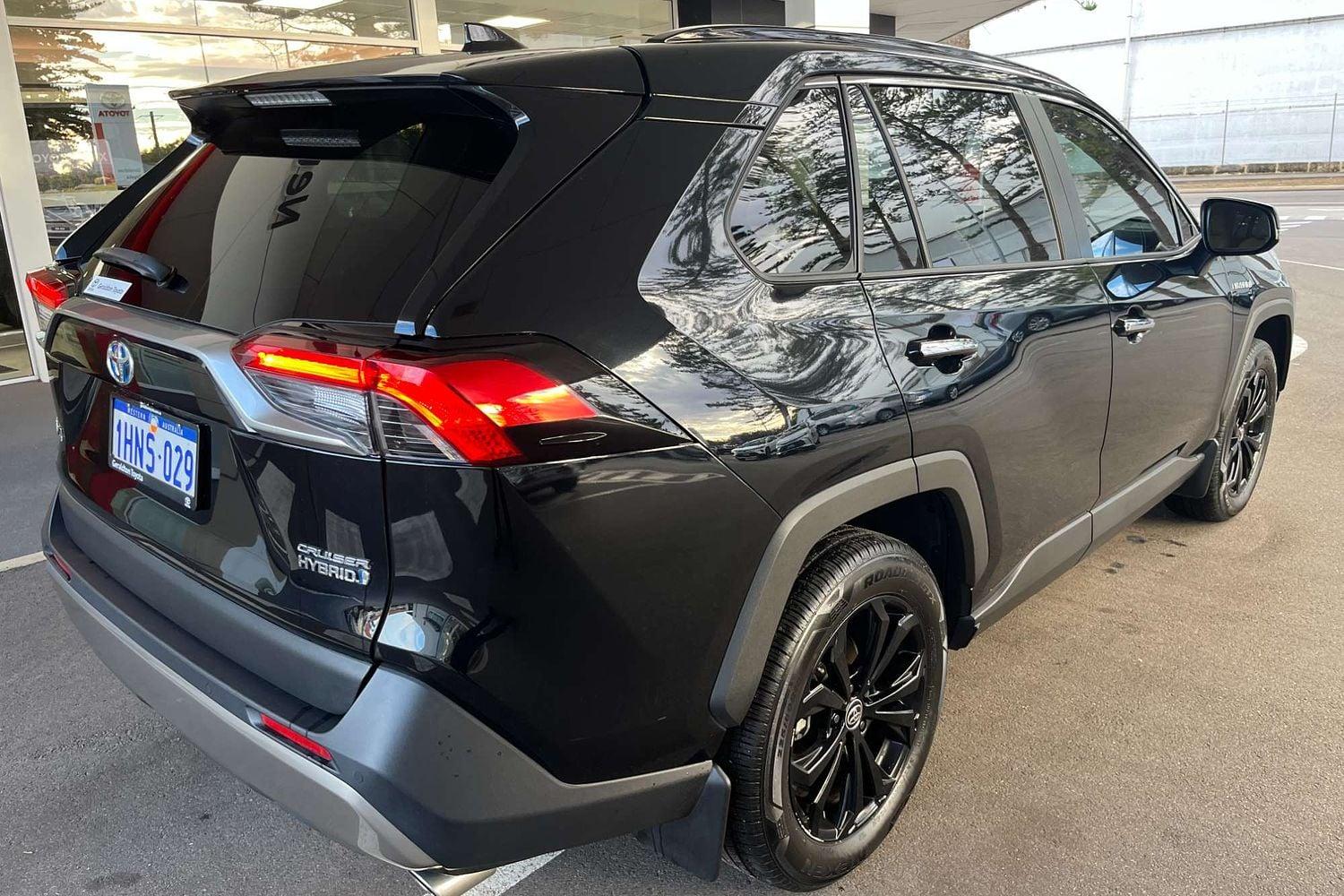2021 Toyota RAV4 Cruiser AWD in Black