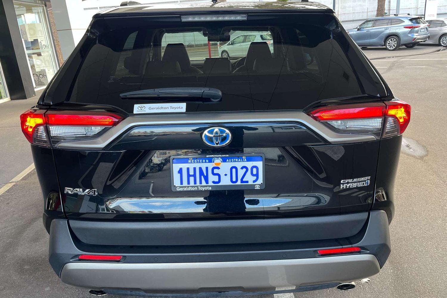 2021 Toyota RAV4 Cruiser AWD in Black